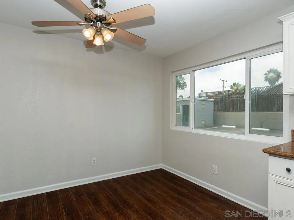 6666 Beadnell Way #6 San Diego, CA 92117