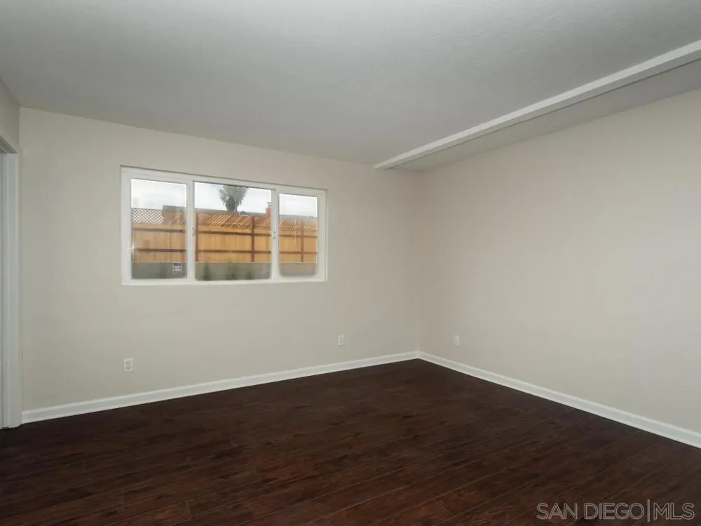 6666 Beadnell Way #6 San Diego, CA 92117