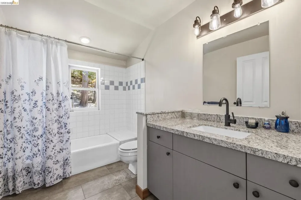 18580 Wildwood Dr Twain Harte, CA 95383