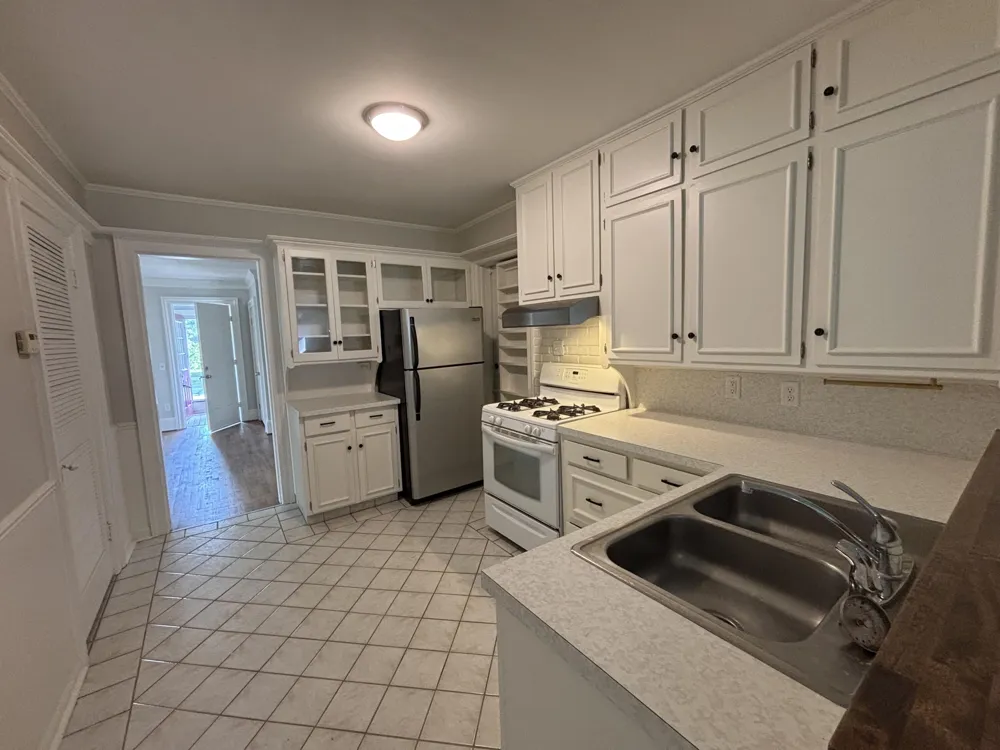 233 Monroe Street #A Brooklyn, MI 49230