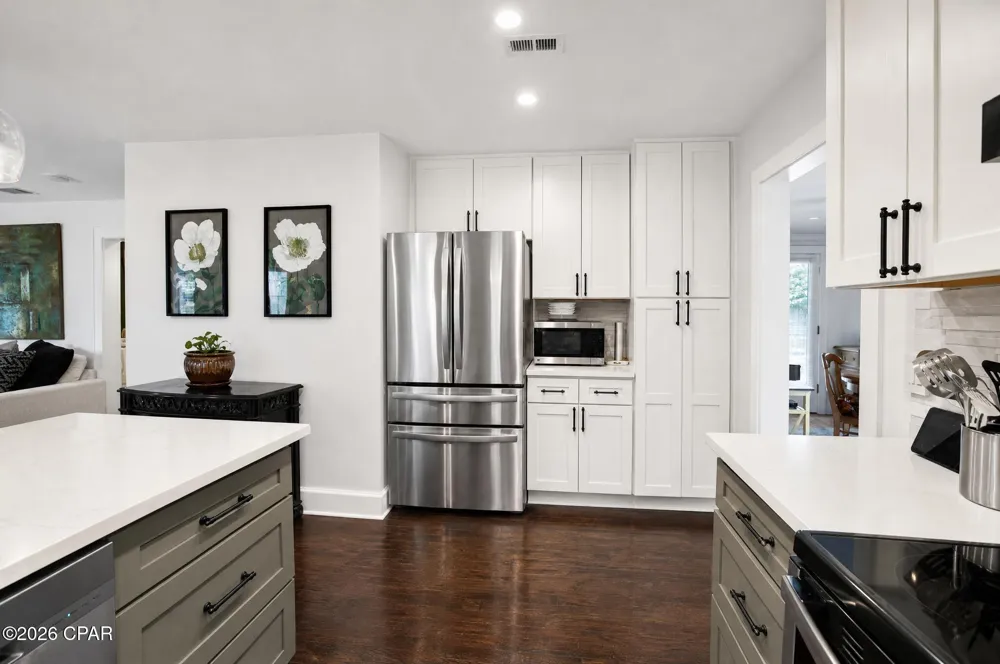 421 Bunkers Cove Road Panama City, FL 32401