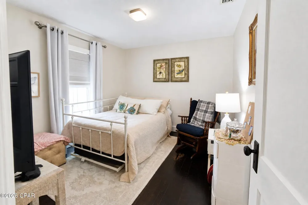 421 Bunkers Cove Road Panama City, FL 32401