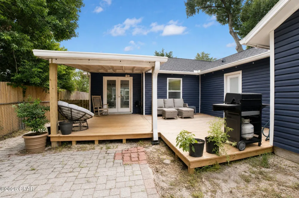 421 Bunkers Cove Road Panama City, FL 32401