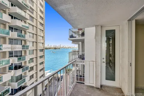 1228 West Ave #613