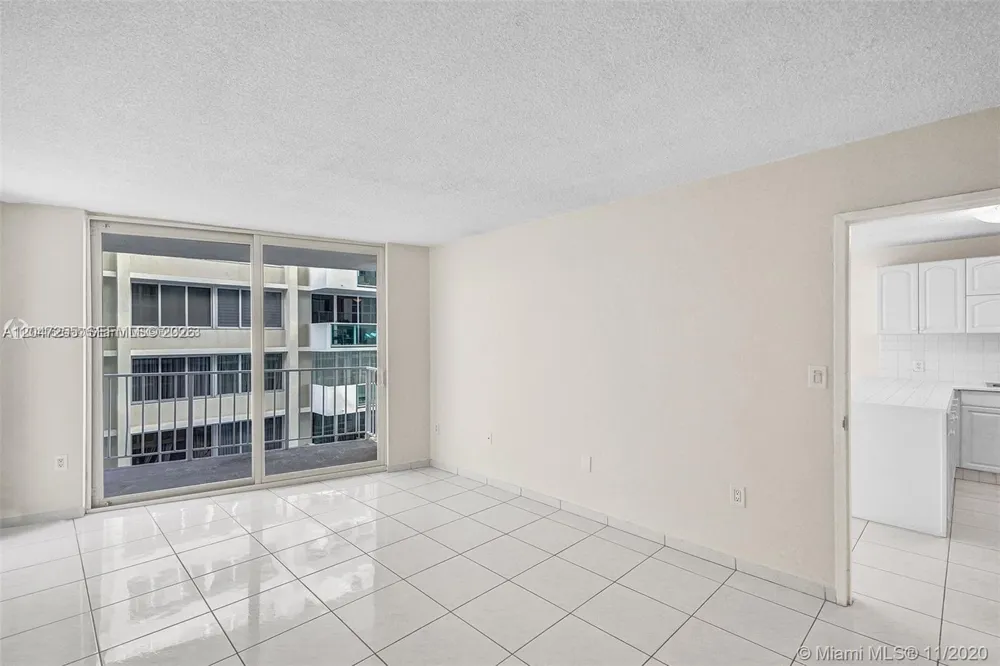 1228 West Ave #613 Miami Beach, FL 33139