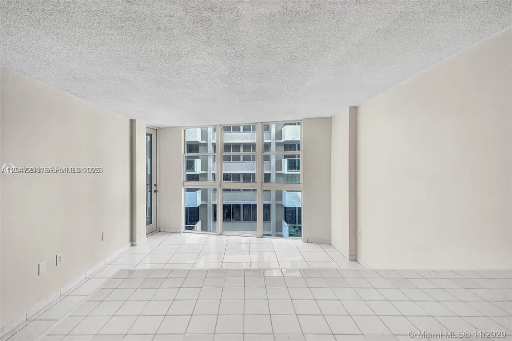 1228 West Ave #613 Miami Beach, FL 33139