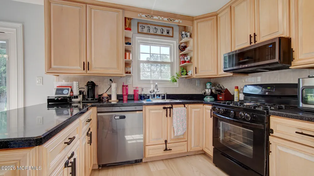 62 Jefferson Drive Spotswood, NJ 08884