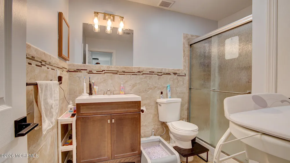 62 Jefferson Drive Spotswood, NJ 08884