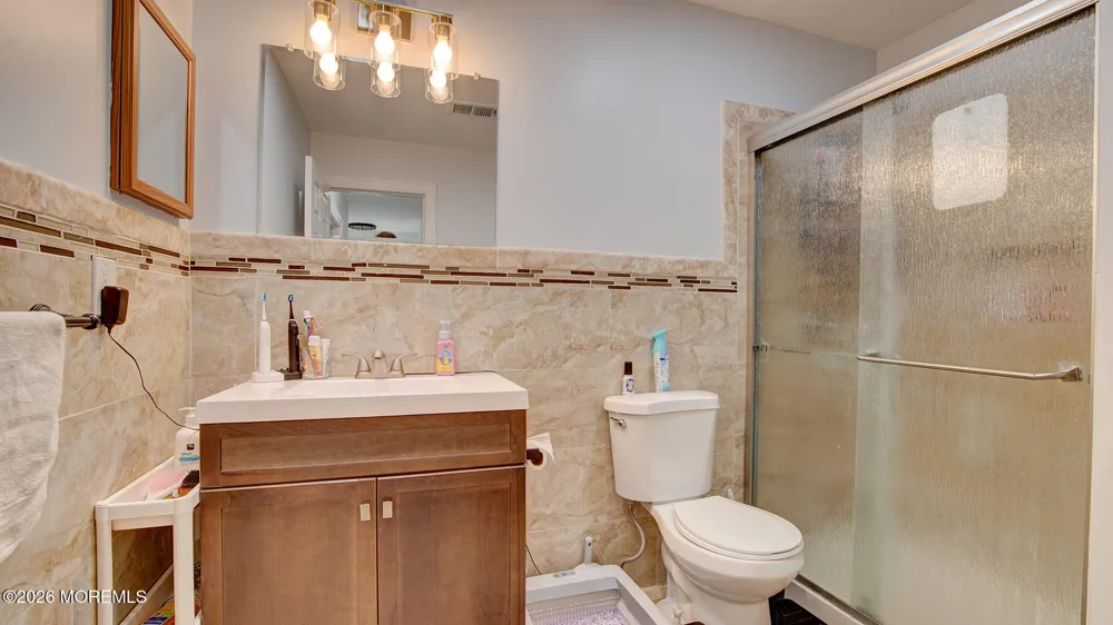 62 Jefferson Drive Spotswood, NJ 08884