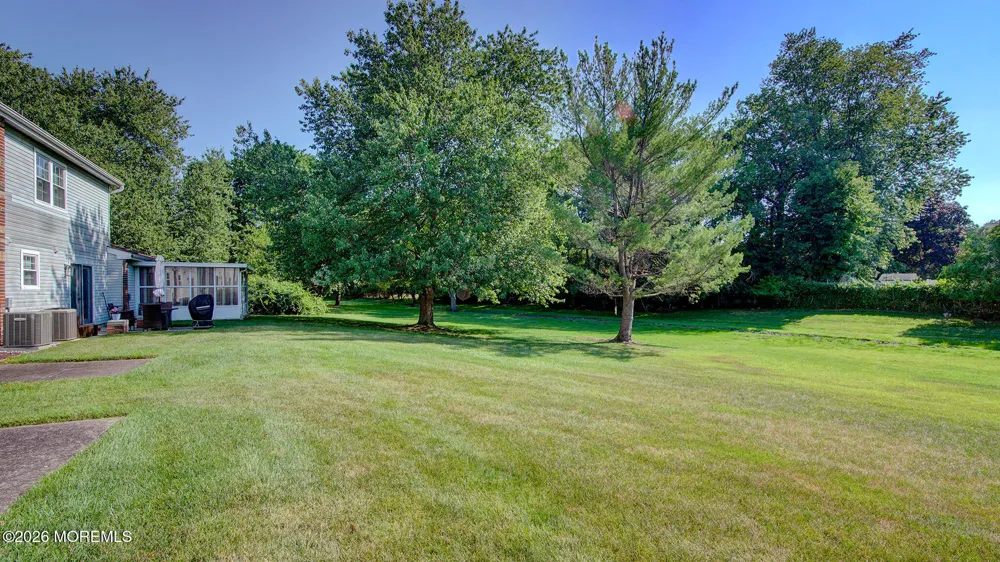 62 Jefferson Drive Spotswood, NJ 08884