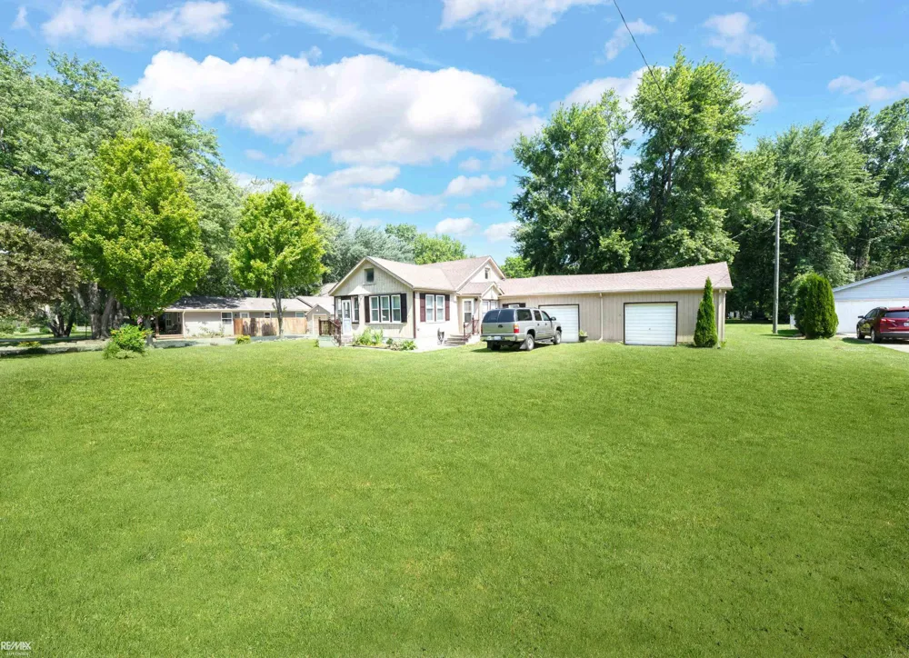 4460 Taft Road Clay Township, MI 48001