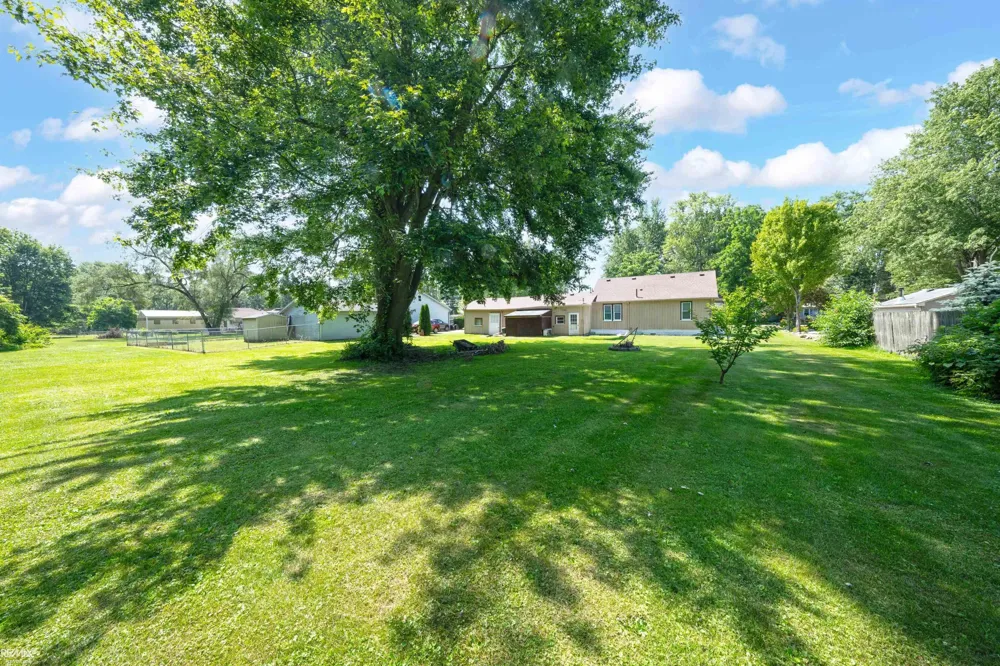 4460 Taft Road Clay Township, MI 48001