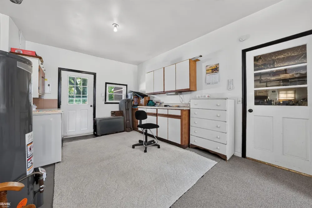 4460 Taft Road Clay Township, MI 48001
