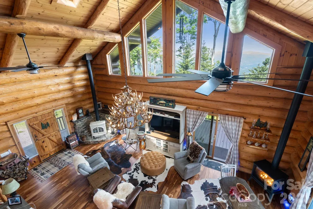 300 Licklog Mountain Trail #68-72 Burnsville, NC 28714
