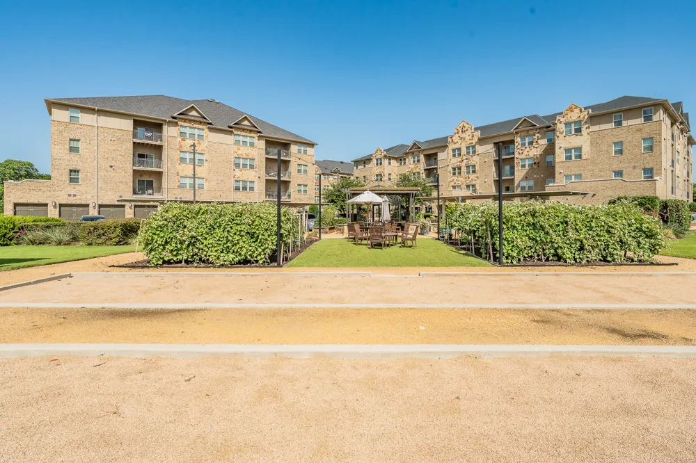 1735 Wittington Place #3206 Farmers Branch, TX 75234