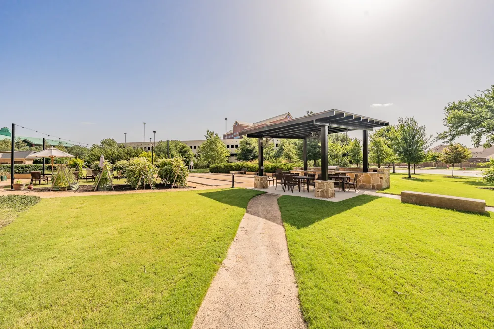 1735 Wittington Place #3206 Farmers Branch, TX 75234