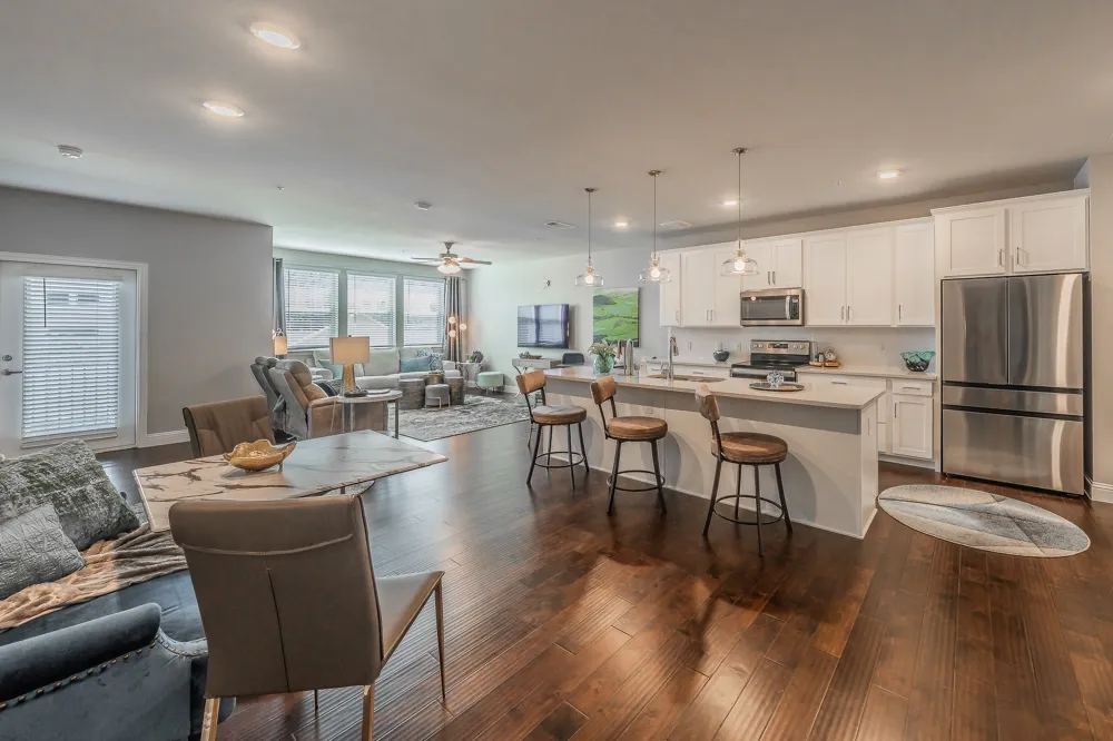 1735 Wittington Place #3206 Farmers Branch, TX 75234