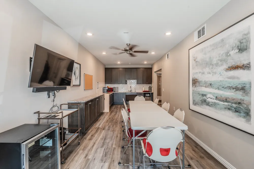 1735 Wittington Place #3206 Farmers Branch, TX 75234