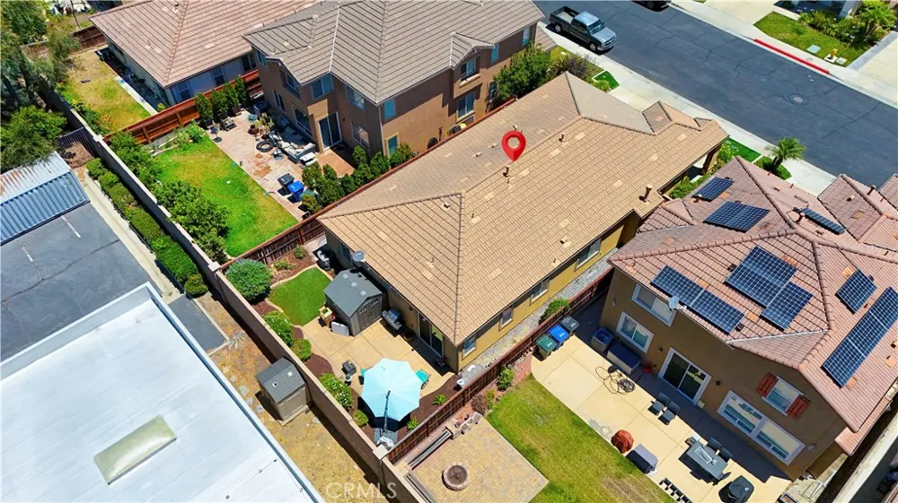 2723 Vine Pomona, CA 91767