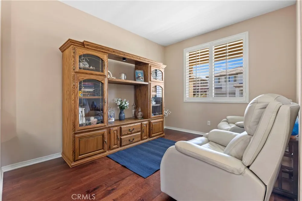 2723 Vine Pomona, CA 91767