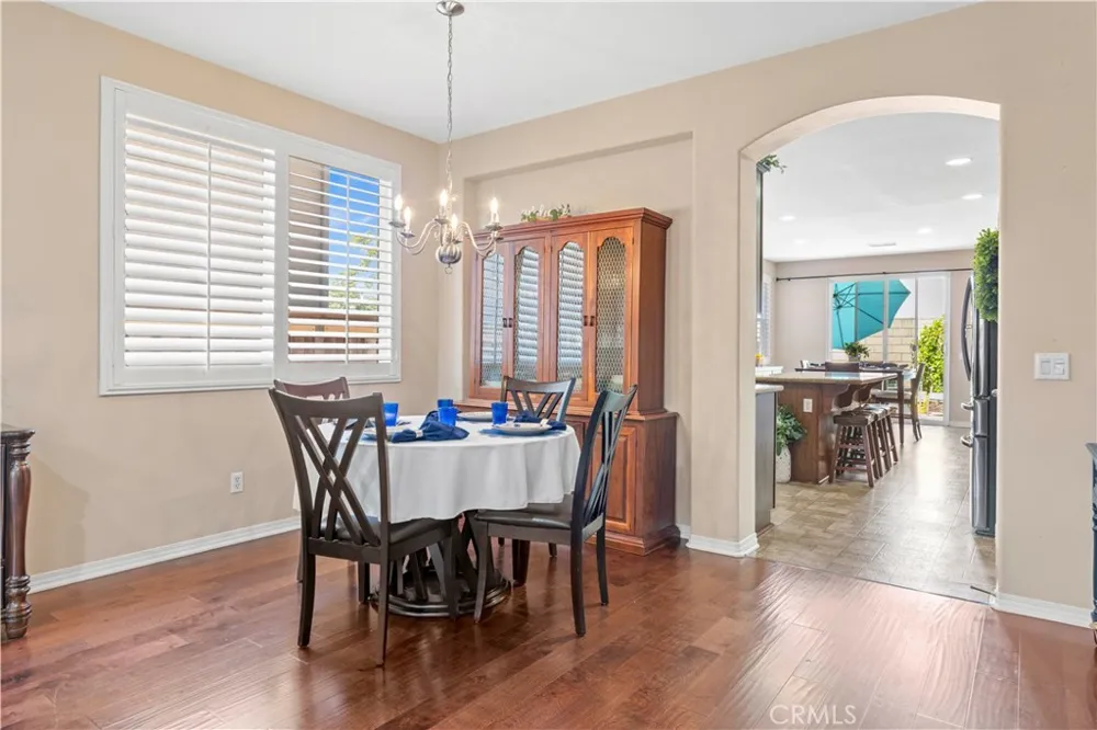 2723 Vine Pomona, CA 91767