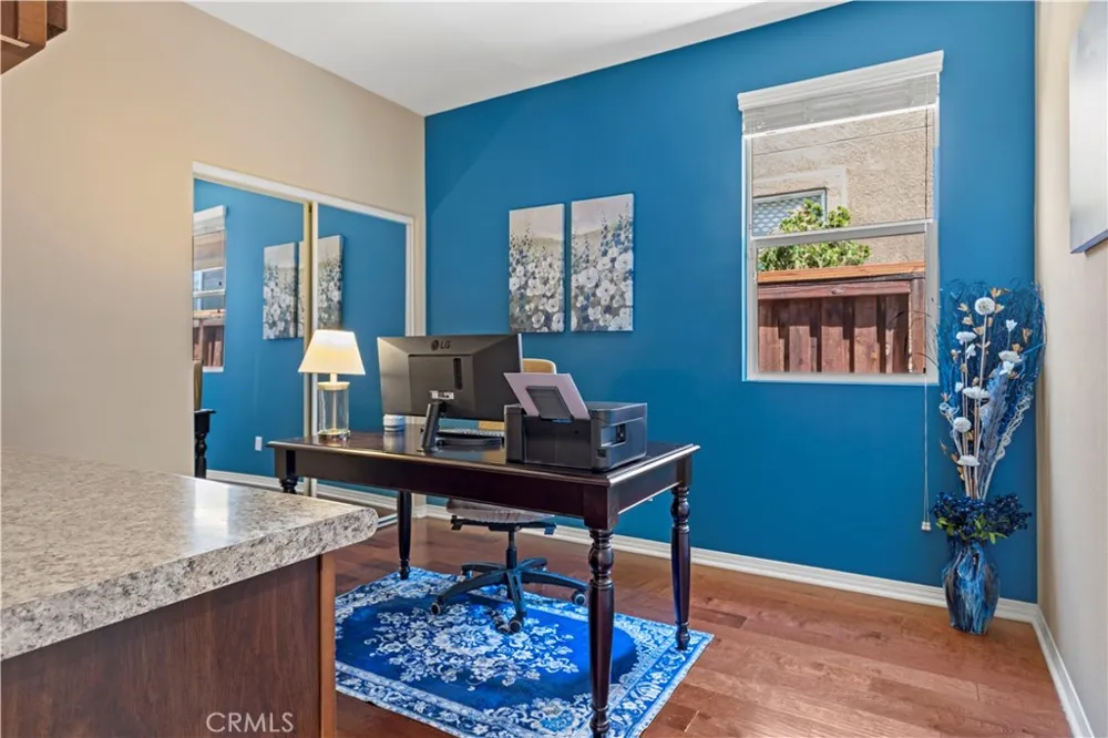 2723 Vine Pomona, CA 91767