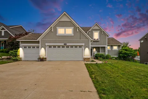 3113 Lowingside Drive