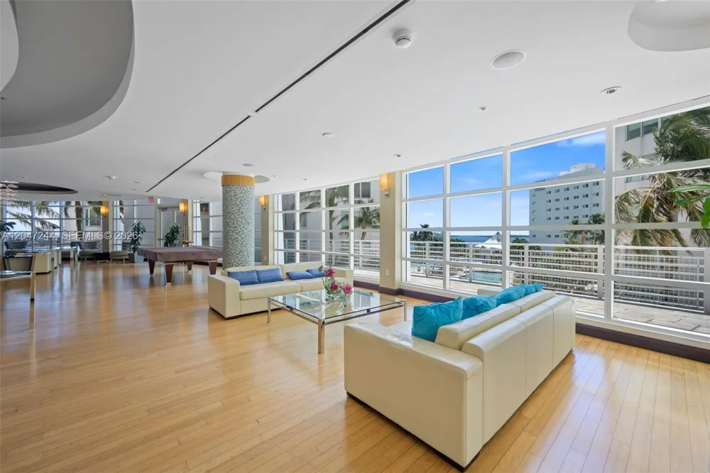 244 Biscayne Blvd #451 Miami, FL 33132