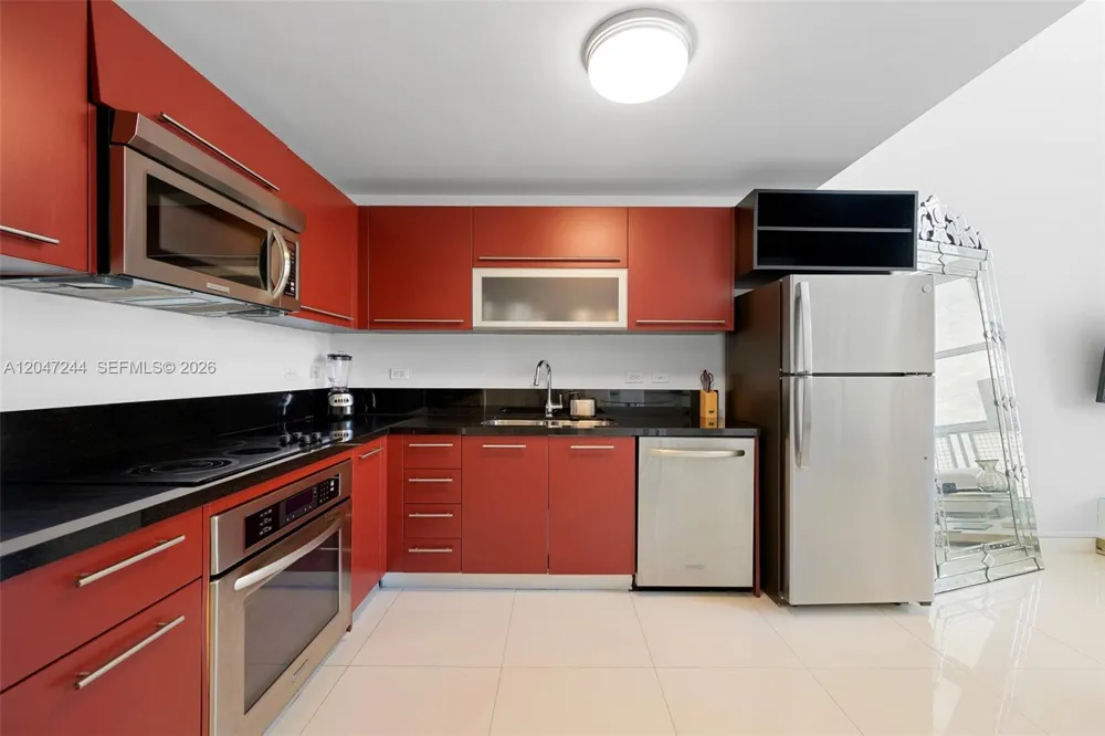 244 Biscayne Blvd #451 Miami, FL 33132