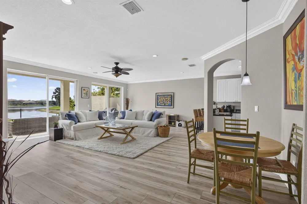 10675 Old Hammock Way Wellington, FL 33414