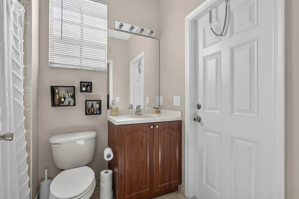 10675 Old Hammock Way Wellington, FL 33414