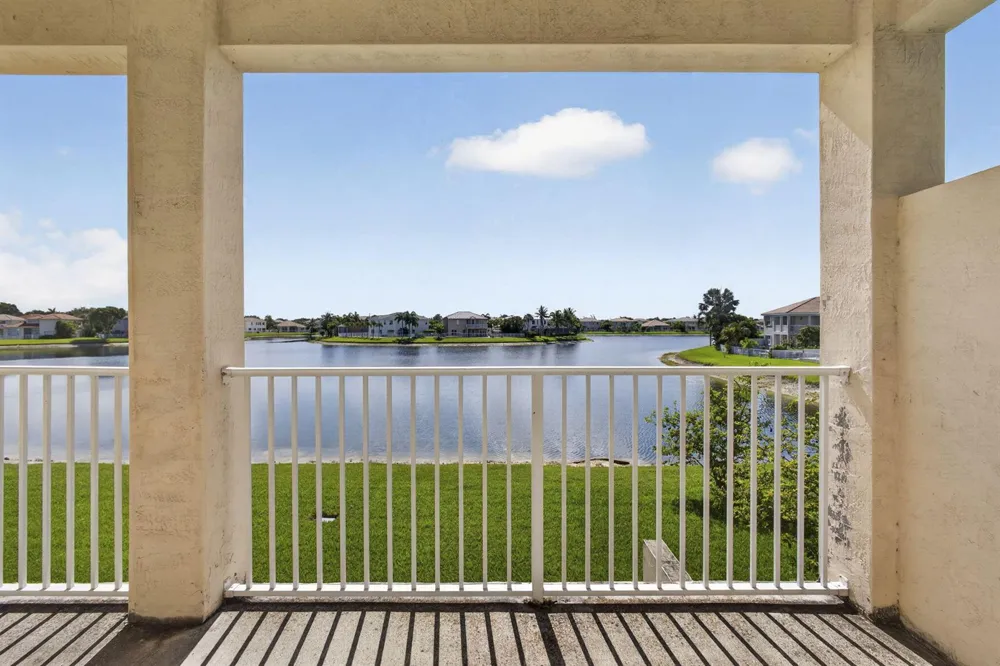 10675 Old Hammock Way Wellington, FL 33414