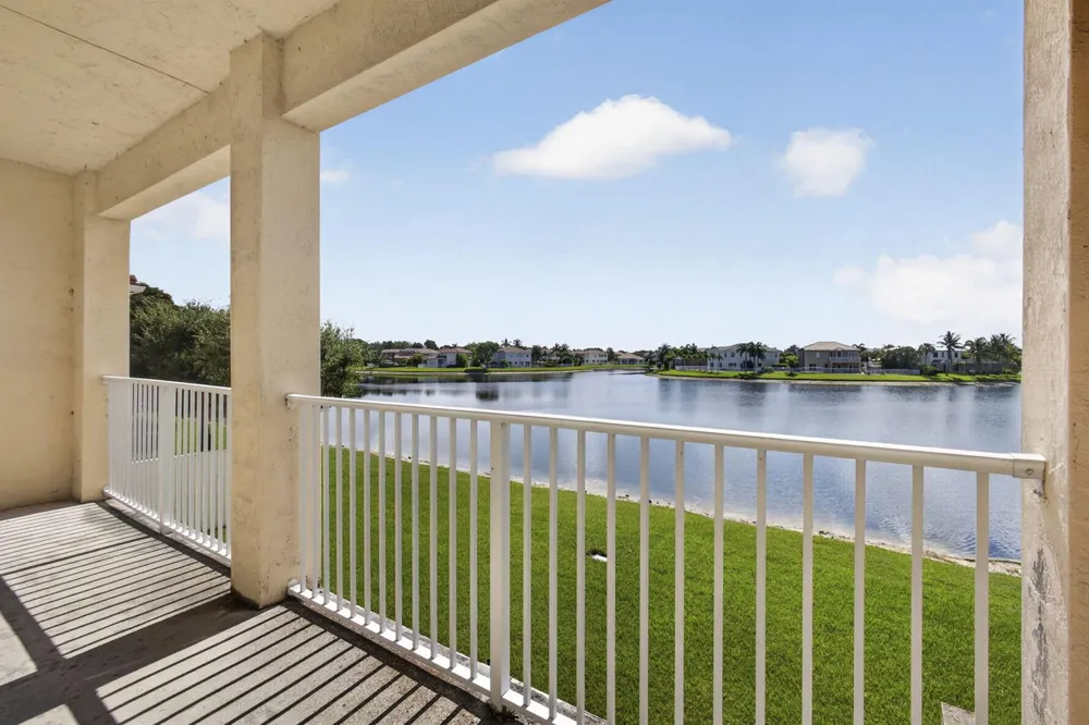 10675 Old Hammock Way Wellington, FL 33414