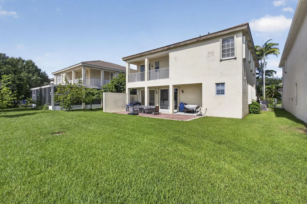 10675 Old Hammock Way Wellington, FL 33414