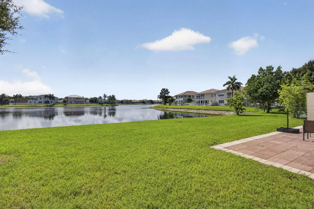 10675 Old Hammock Way Wellington, FL 33414