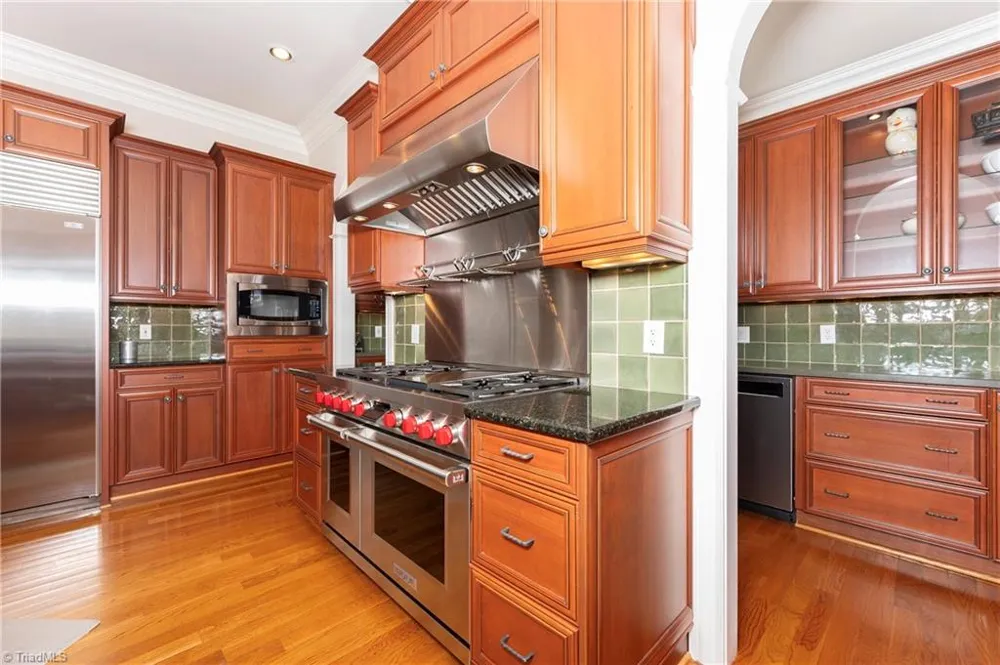 151 Wellsprings Court Pfafftown, NC 27040