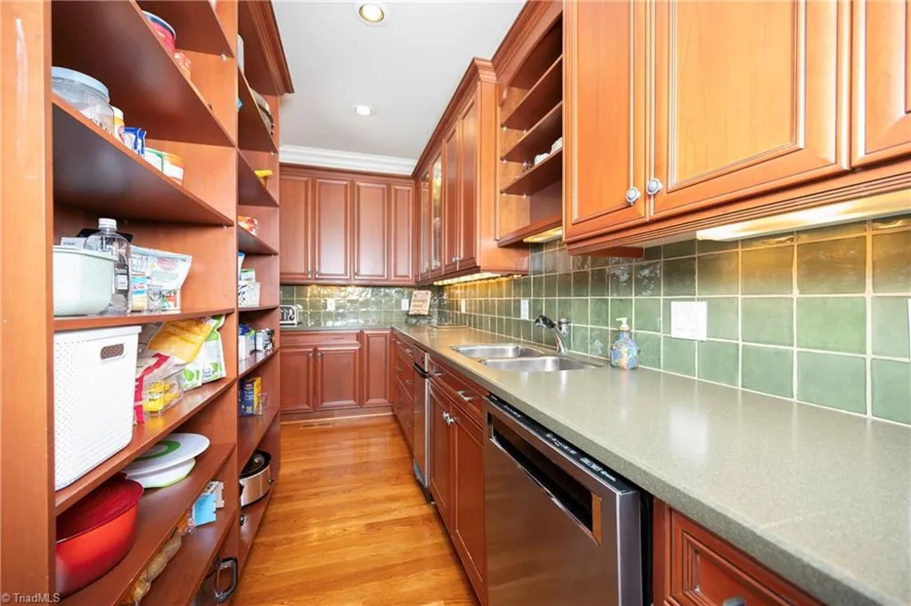 151 Wellsprings Court Pfafftown, NC 27040