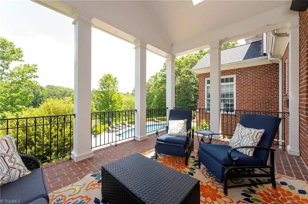 151 Wellsprings Court Pfafftown, NC 27040