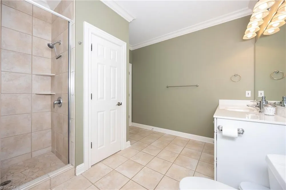 151 Wellsprings Court Pfafftown, NC 27040