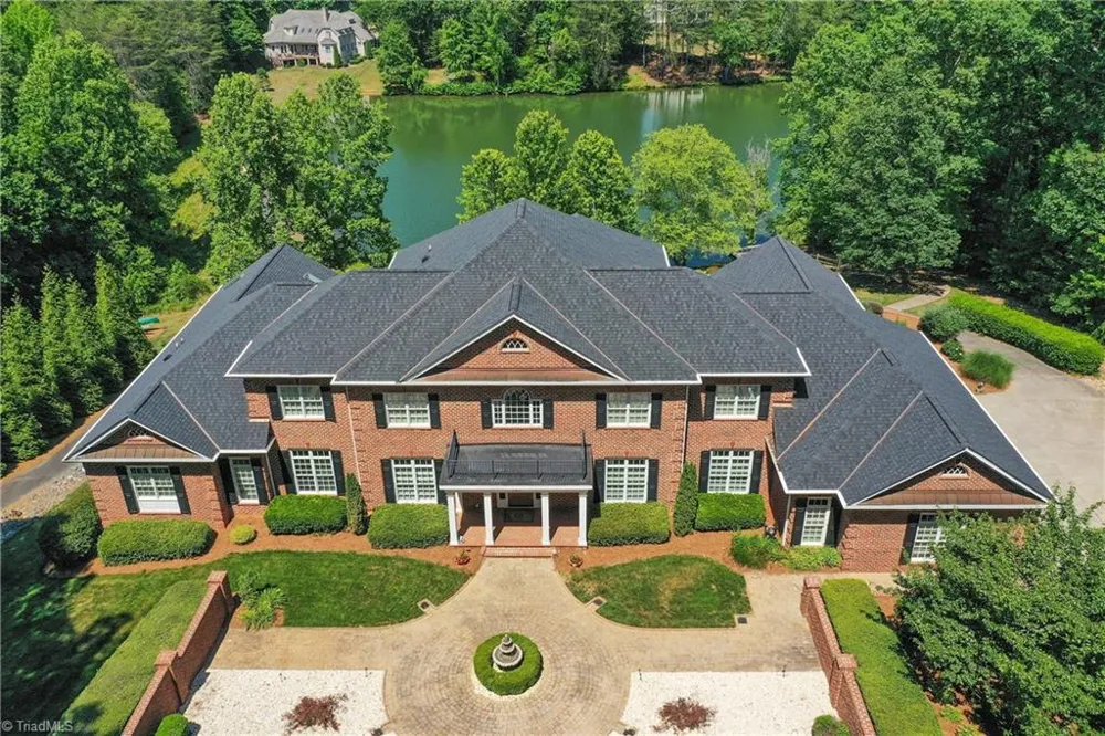 151 Wellsprings Court Pfafftown, NC 27040