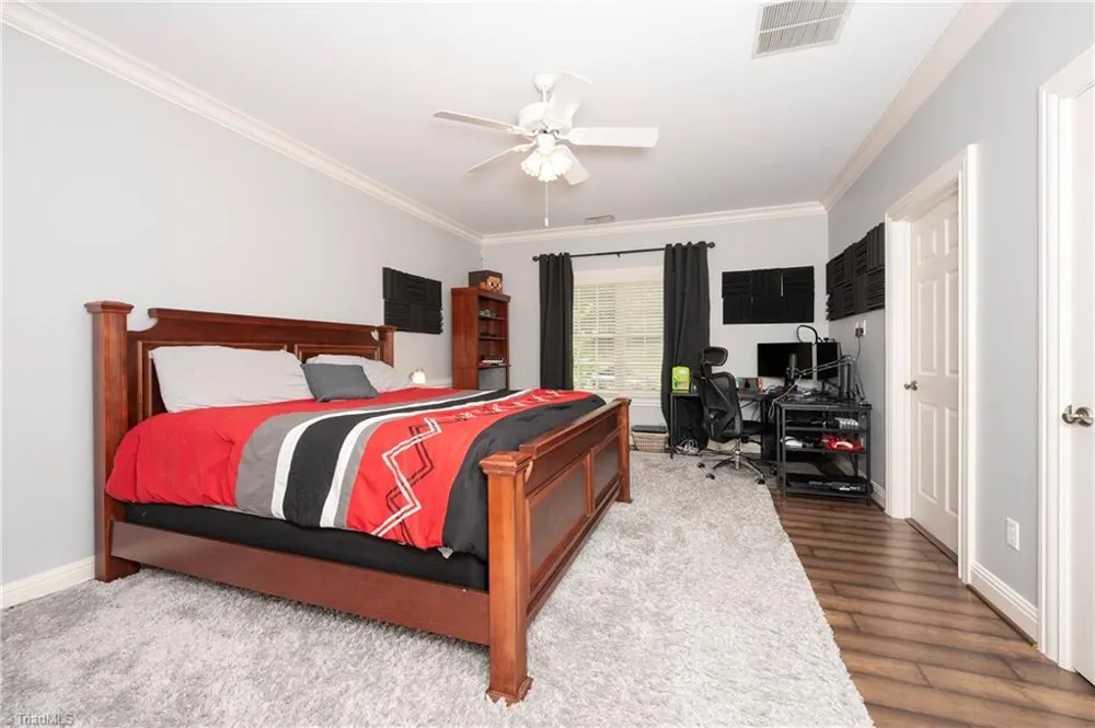 151 Wellsprings Court Pfafftown, NC 27040