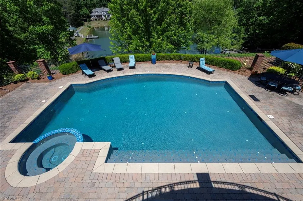151 Wellsprings Court Pfafftown, NC 27040
