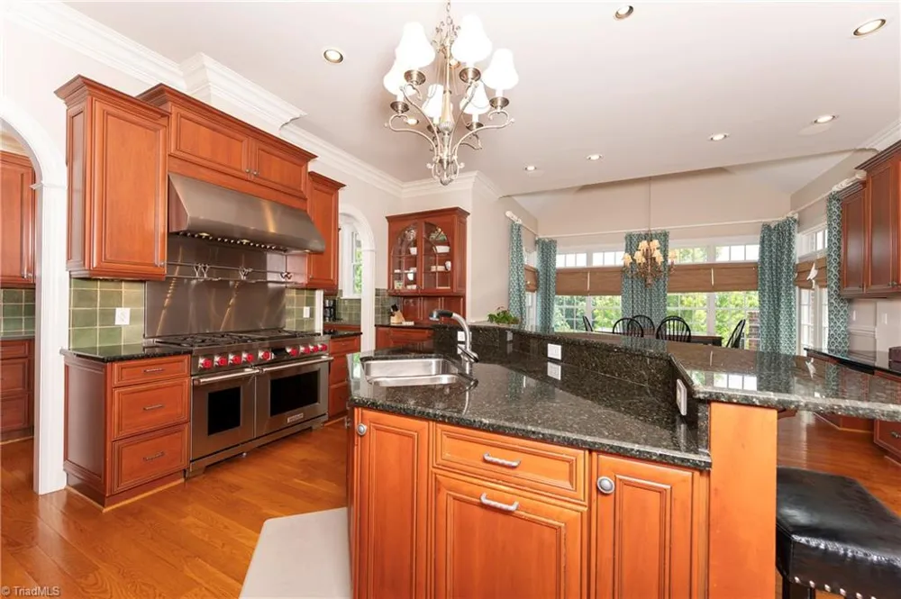 151 Wellsprings Court Pfafftown, NC 27040