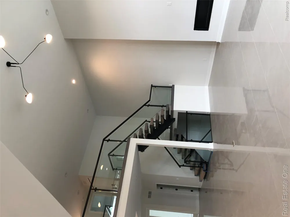 1830 Sadie Shore Drive Commerce Charter Township, MI 48382