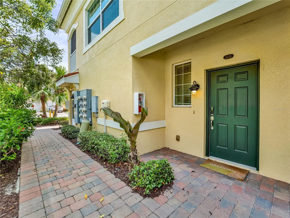 4213 EXPEDITION WAY #107 Osprey, FL 34229