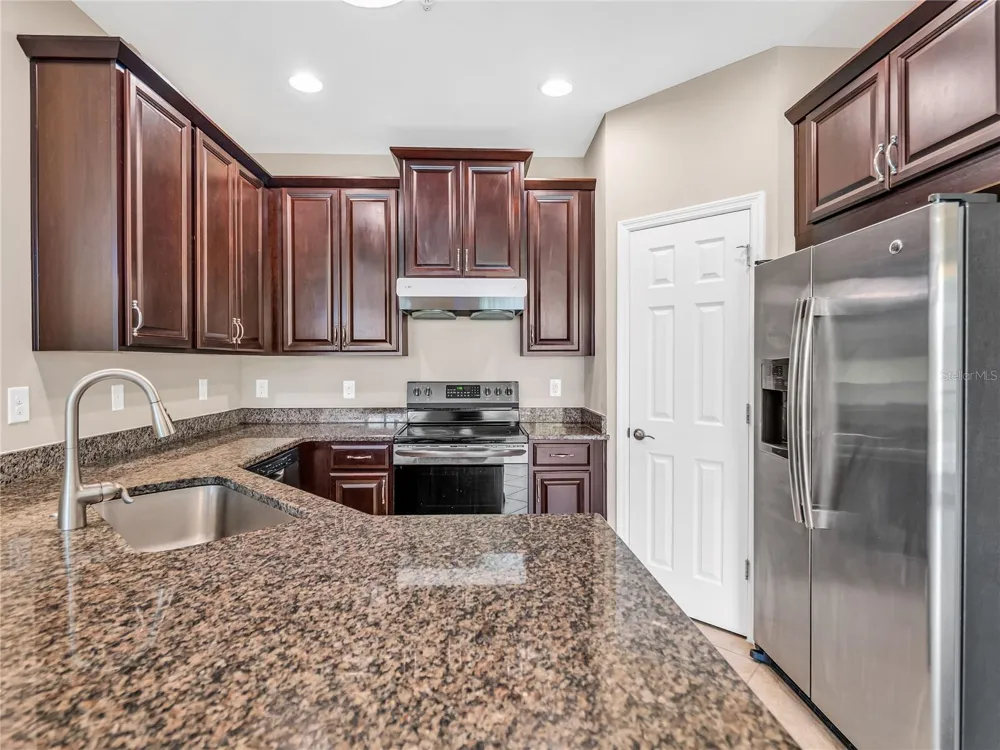 4213 EXPEDITION WAY #107 Osprey, FL 34229