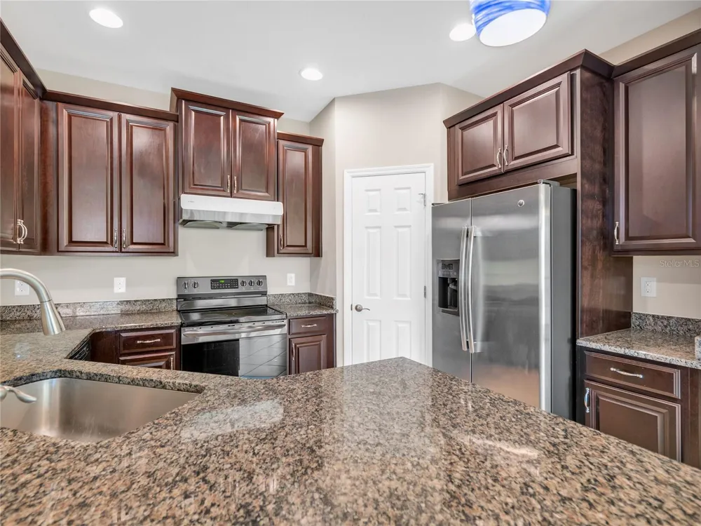 4213 EXPEDITION WAY #107 Osprey, FL 34229