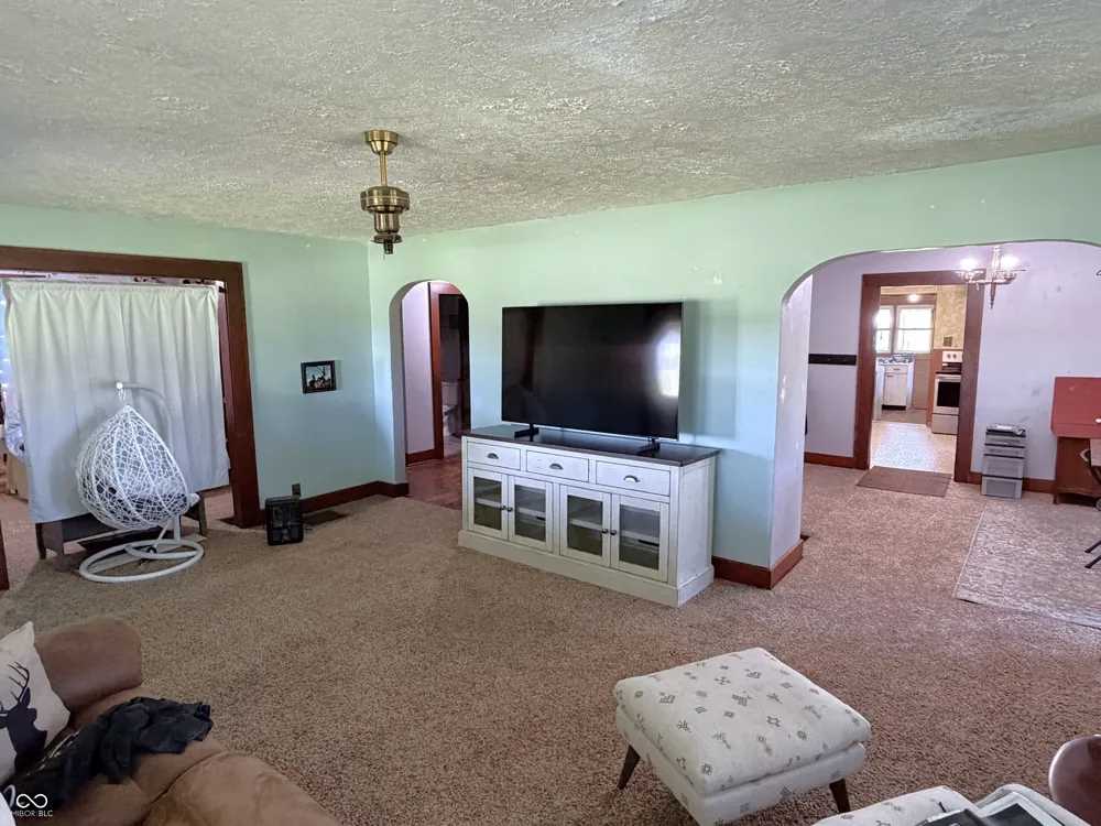 2438 500 E Crawfordsville, IN 47933