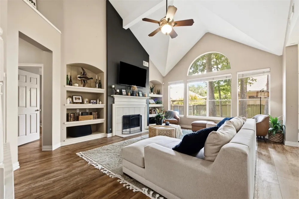 19511 Water Point Trail Kingwood, TX 77346