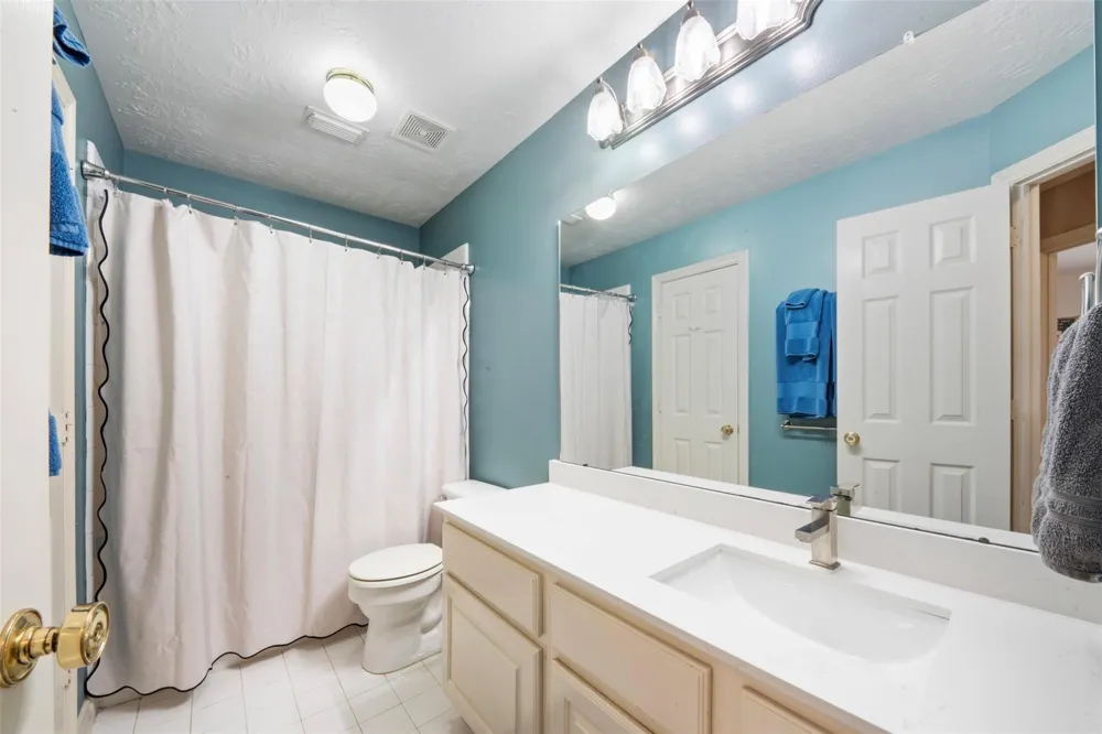 19511 Water Point Trail Kingwood, TX 77346